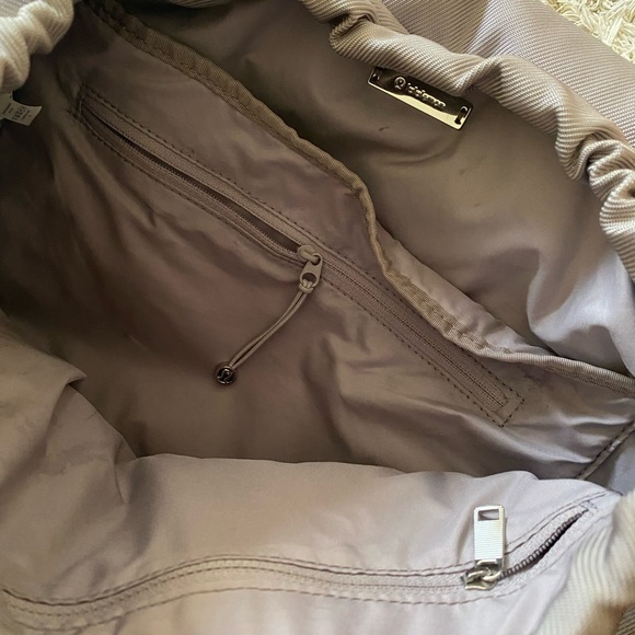Lululemon backpack - Picture 5 of 7